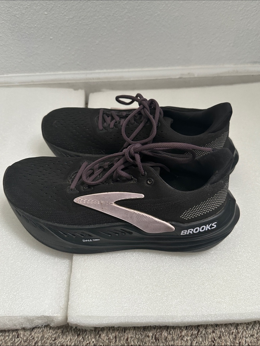 Brooks glycerin max Women’s Black purple running Plum Laces shoes size 10 - Picture 7 of 13